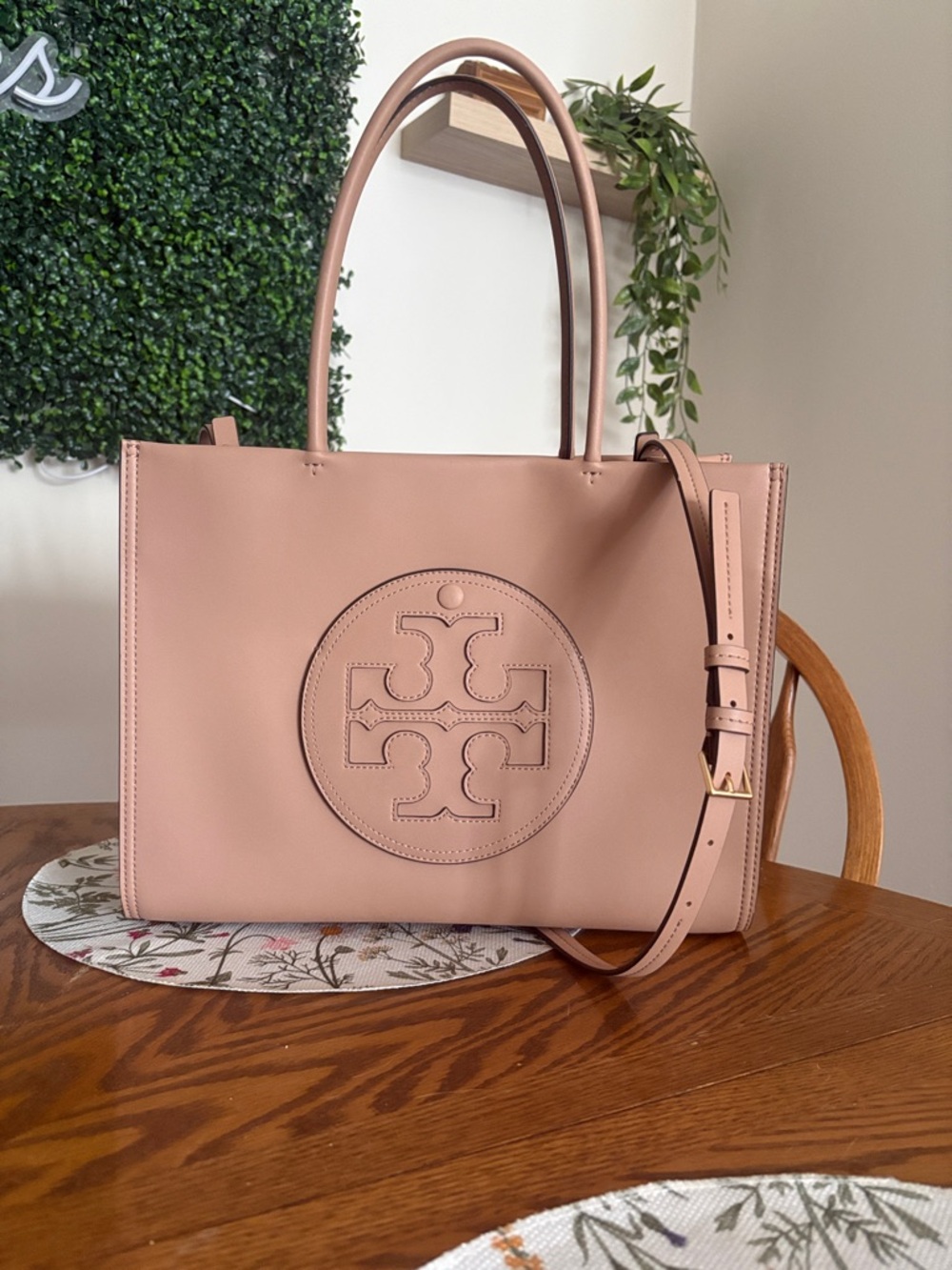 Tote Shoulder Bag in Tan with Logo Detail